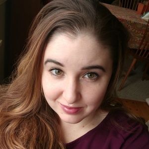 Meet your Posher, Alexandra